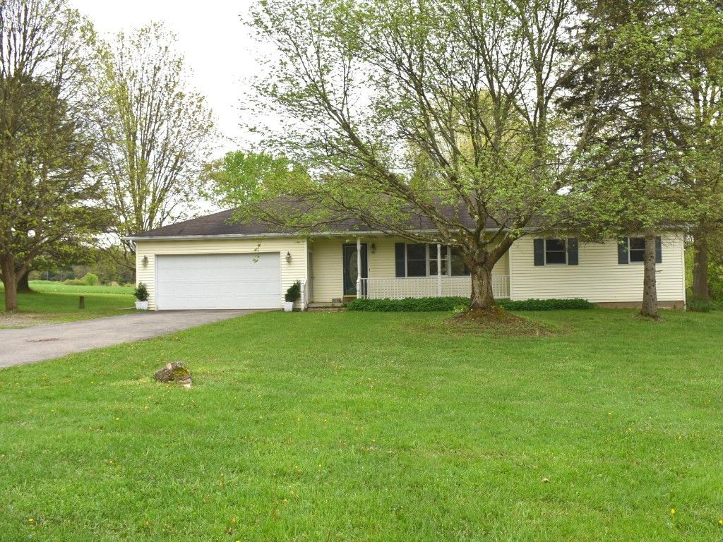 18879 E COLE Road, Meadville, PA 16335
