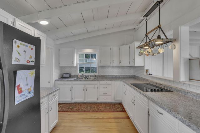 13384 Orchard Island NE, Millersport, OH 43046