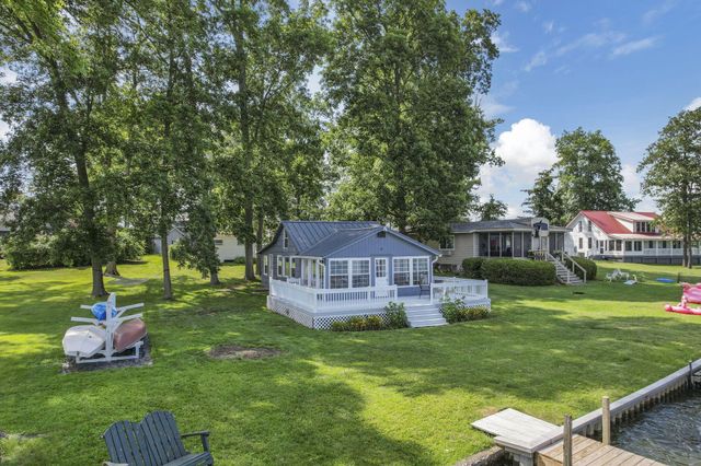 13384 Orchard Island NE, Millersport, OH 43046
