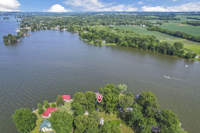 13384 Orchard Island NE, Millersport, OH 43046