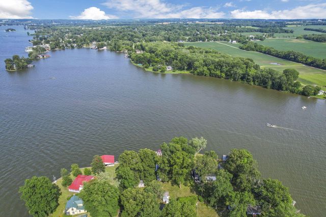 13384 Orchard Island NE, Millersport, OH 43046