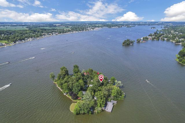 13384 Orchard Island NE, Millersport, OH 43046