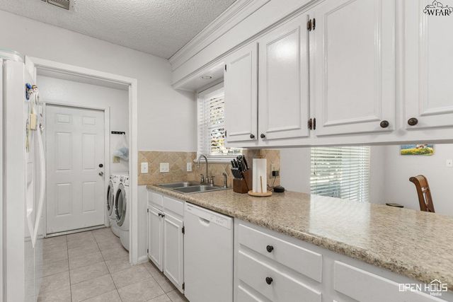 4315 S LEIGHTON CIRCLE, Wichita Falls, TX 76309