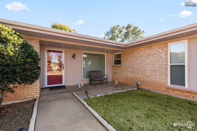 4315 S LEIGHTON CIRCLE, Wichita Falls, TX 76309