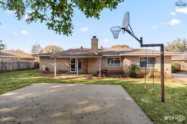 4315 S LEIGHTON CIRCLE, Wichita Falls, TX 76309