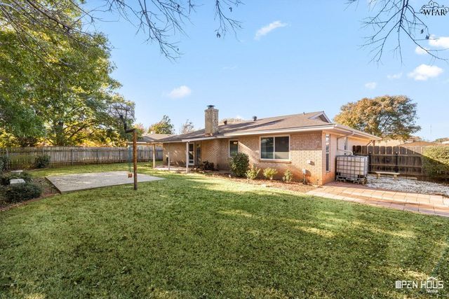 4315 S LEIGHTON CIRCLE, Wichita Falls, TX 76309