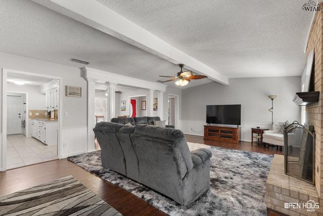 4315 S LEIGHTON CIRCLE, Wichita Falls, TX 76309