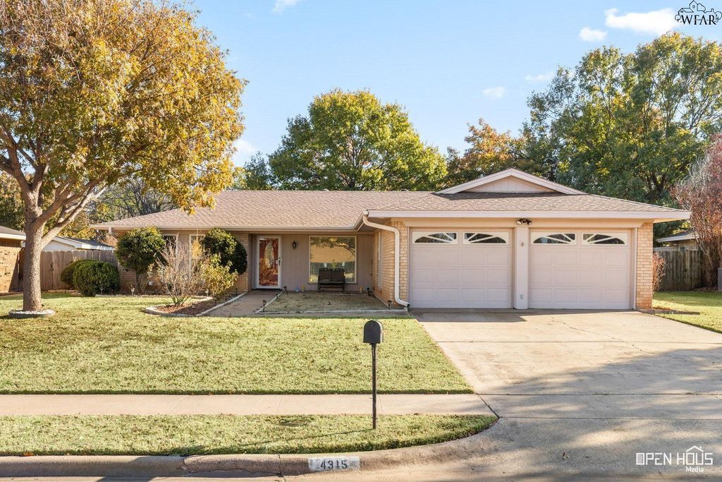 4315 S LEIGHTON CIRCLE, Wichita Falls, TX 76309