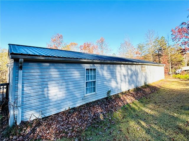 144 Boulden Road, Fair Play, SC 29643