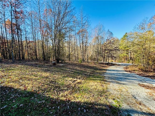 144 Boulden Road, Fair Play, SC 29643