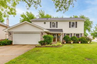 815 Claridge Court, Schaumburg, IL 60193