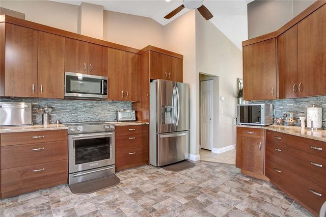 19616 LIVINGSTON AVENUE, Lutz, FL 33559