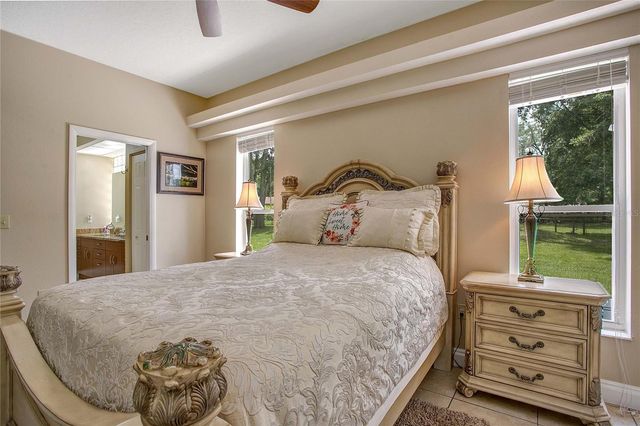 19616 LIVINGSTON AVENUE, Lutz, FL 33559