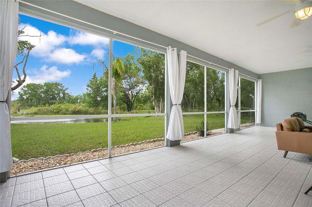 19616 LIVINGSTON AVENUE, Lutz, FL 33559