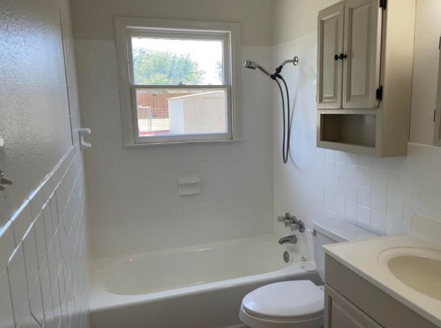 1925 Webster Street, San Angelo, TX 76901