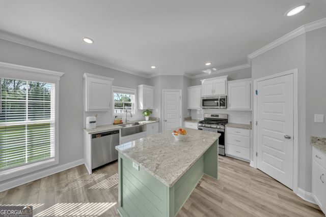 3824 Renee Place, Hahira, GA 31632