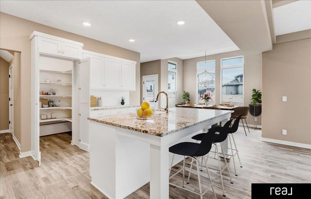 12635 Carpenter Street, Papillion, NE 68138