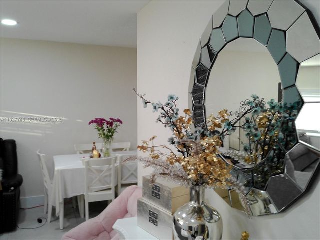 4805 SW 112th Ave, Miami, FL 33165