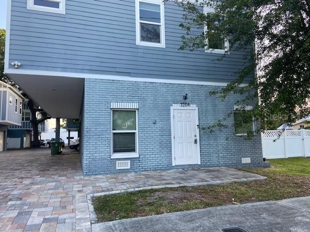 2204 GRANT STREET, Tampa, FL 33605