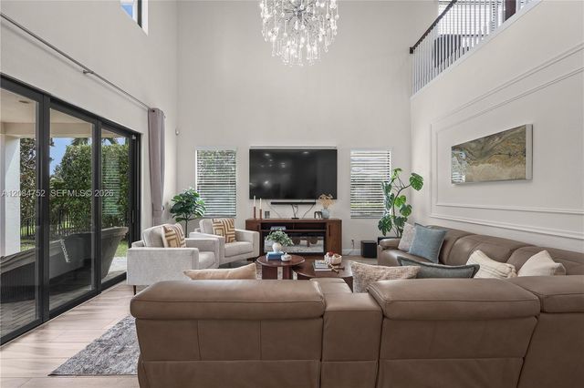 8142 Bradford Way, Parkland, FL 33076