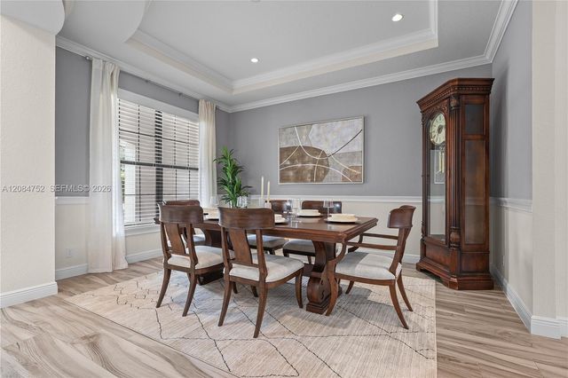 8142 Bradford Way, Parkland, FL 33076