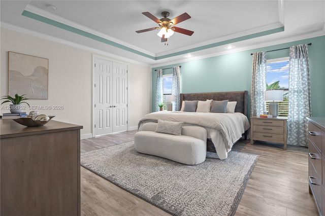8142 Bradford Way, Parkland, FL 33076