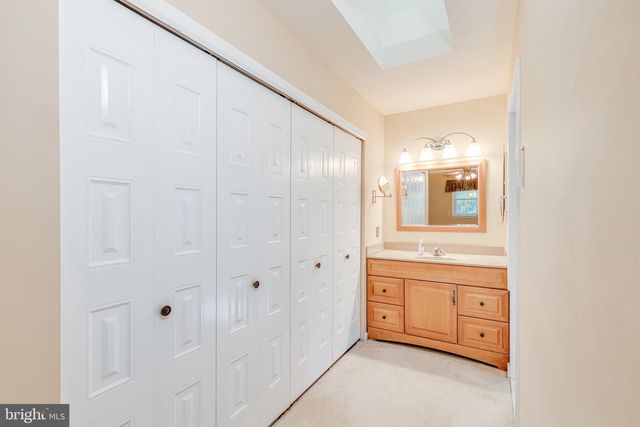 4 HEATHERWOOD CT, Medford, NJ 08055