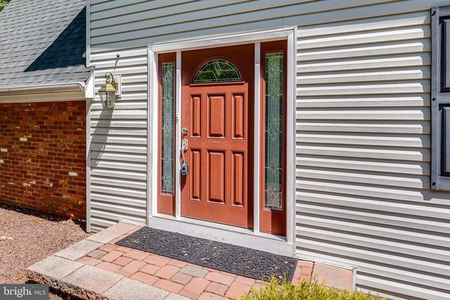 4 HEATHERWOOD CT, Medford, NJ 08055