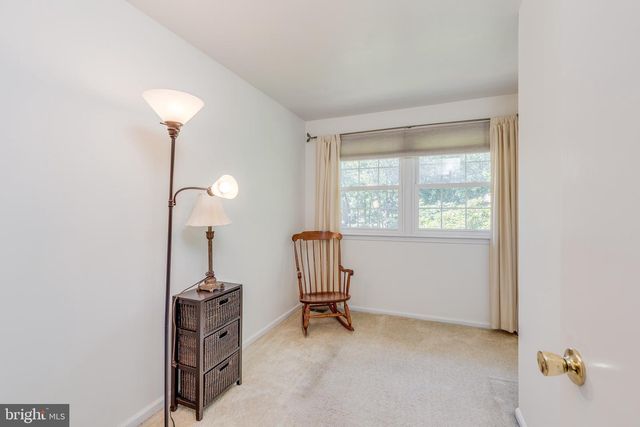 4 HEATHERWOOD CT, Medford, NJ 08055
