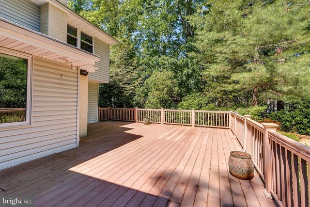 4 HEATHERWOOD CT, Medford, NJ 08055