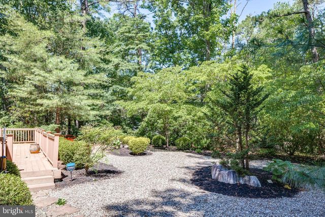 4 HEATHERWOOD CT, Medford, NJ 08055