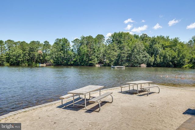 4 HEATHERWOOD CT, Medford, NJ 08055