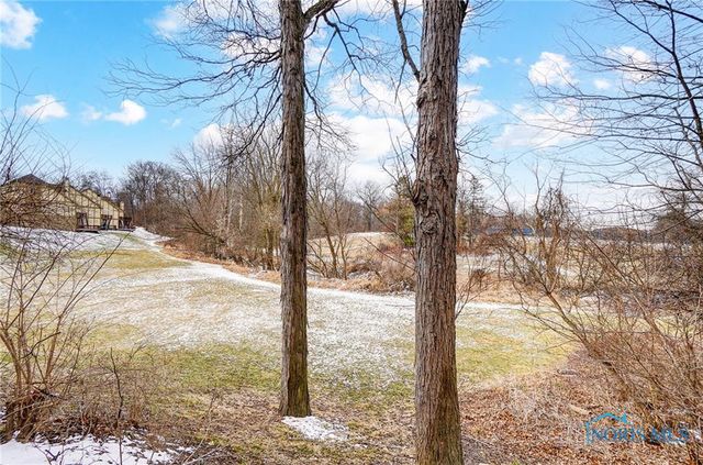 1562 Saddlebrook Court, B, Toledo, OH 43615