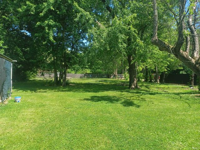 2716 S Villa Drive, Evansville, IN 47714