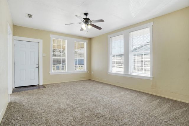 504 Bluebonnet Street, Aubrey, TX 76227