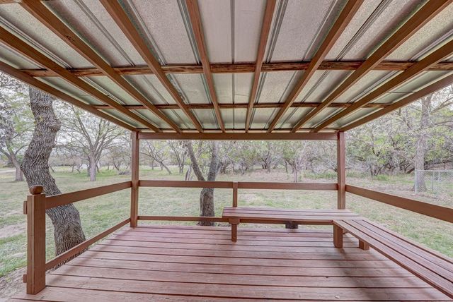 403 Mack Hollimon Dr, Kerrville, TX 78028