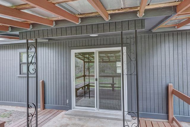 403 Mack Hollimon Dr, Kerrville, TX 78028