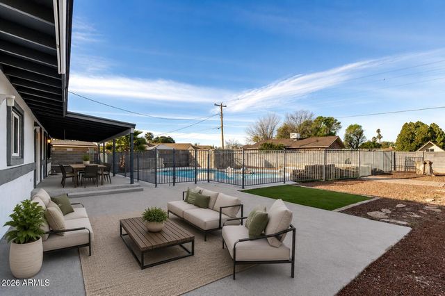 1312 N 24TH Street, Mesa, AZ 85213