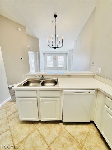 4109 Residence DR 520, Fort Myers, FL 33901