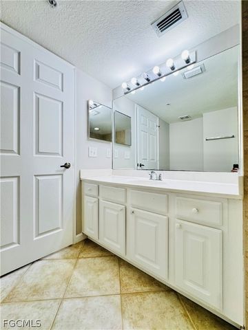 4109 Residence DR 520, Fort Myers, FL 33901