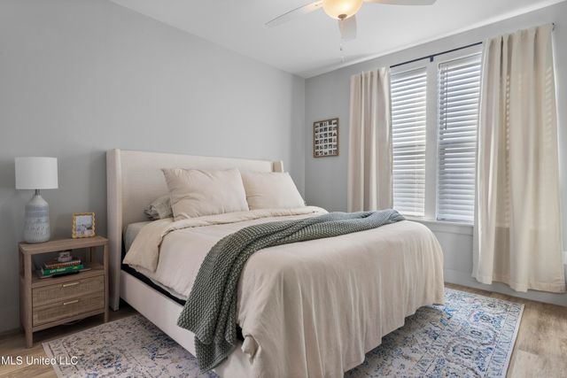 2501 Bienville Boulevard, 330, Ocean Springs, MS 39564