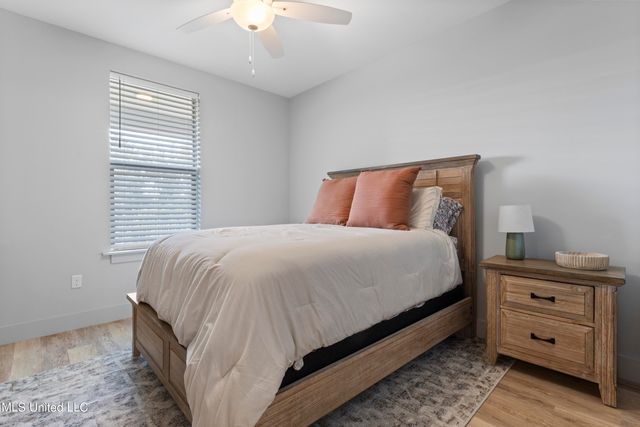 2501 Bienville Boulevard, 330, Ocean Springs, MS 39564