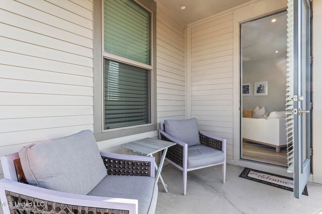 2501 Bienville Boulevard, 330, Ocean Springs, MS 39564