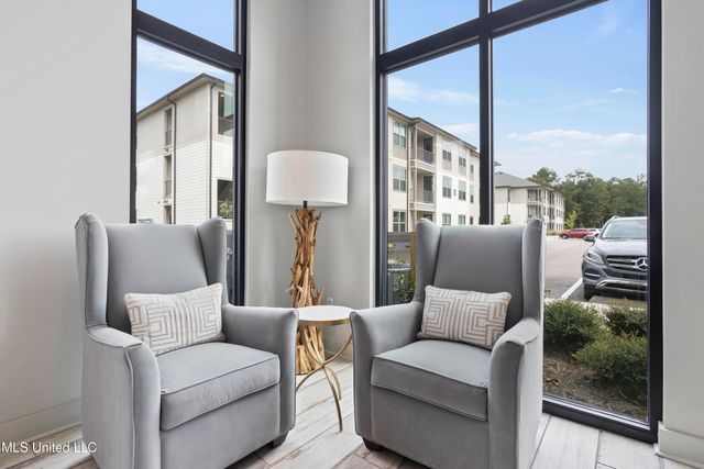 2501 Bienville Boulevard, 330, Ocean Springs, MS 39564