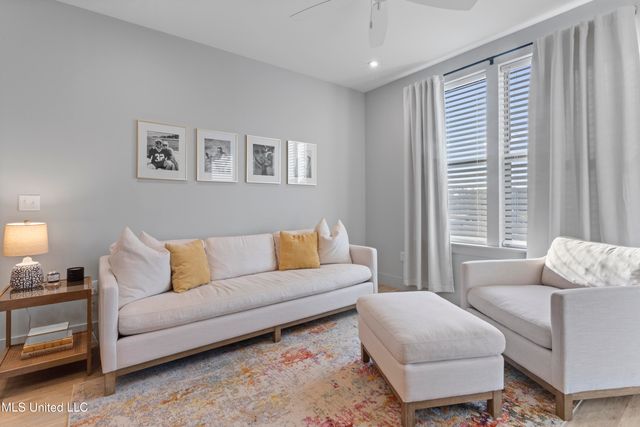 2501 Bienville Boulevard, 330, Ocean Springs, MS 39564