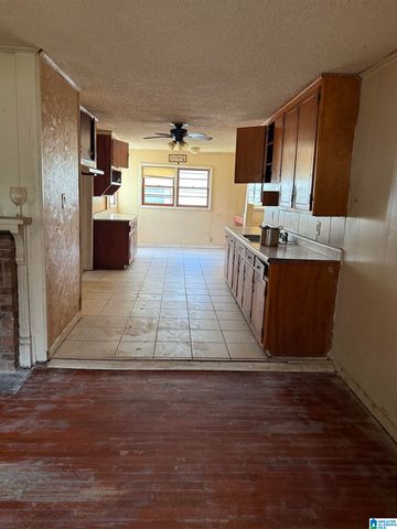 1916 MULBERRY AVENUE, Anniston, AL 36201