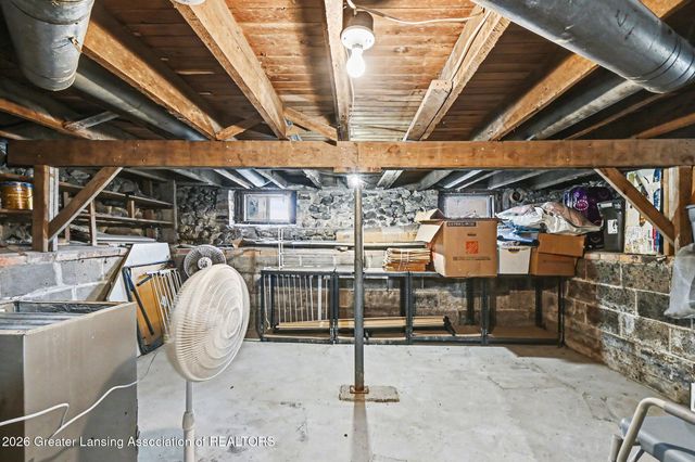438 N Clinton Street, Charlotte, MI 48813