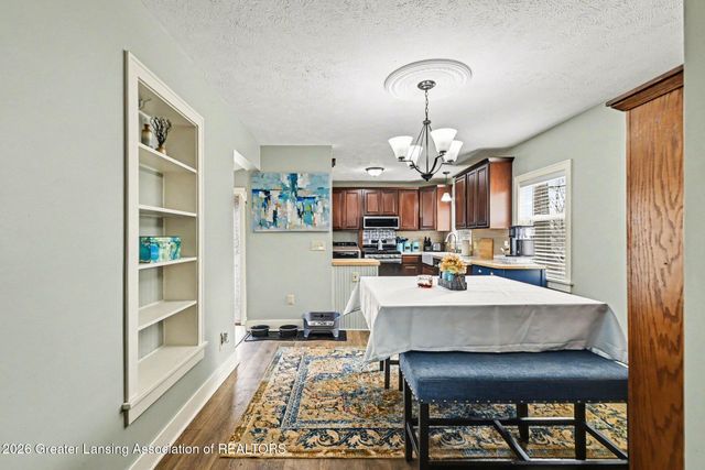 438 N Clinton Street, Charlotte, MI 48813