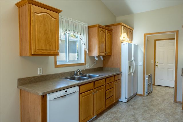 3854 Avenue E, Billings, MT 59102