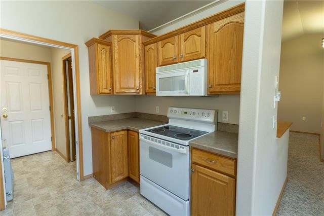 3854 Avenue E, Billings, MT 59102